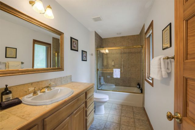 35 Fletcher Court photo 35