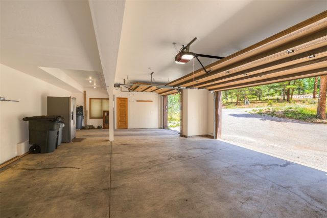 35 Fletcher Court photo 46