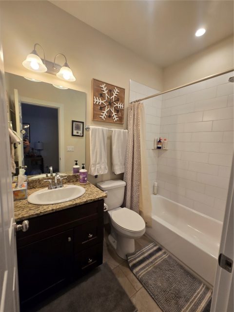 74 Lantern Alley 74 photo 13