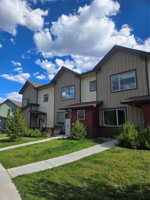Townhome in Smith Ranch Sub, Silverthorne, CO (MLS S1071137)