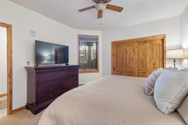 1101 Divide Road 207 photo 28