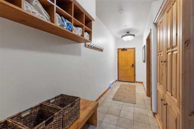 1101 Divide Road 207 photo 30