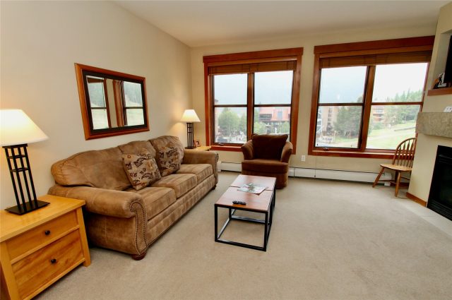 184 Copper Circle 401 photo 11