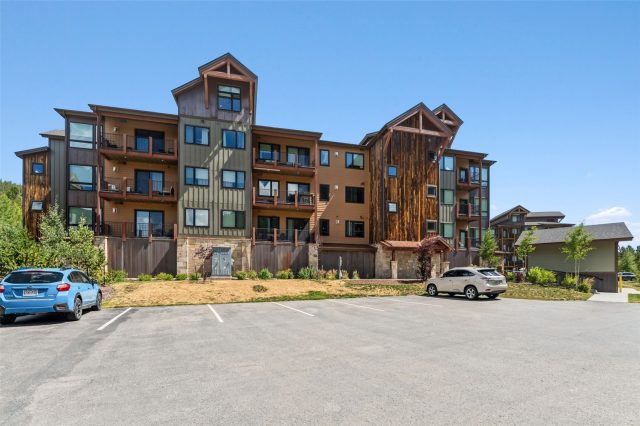 75 Clearwater Way 303 photo 36