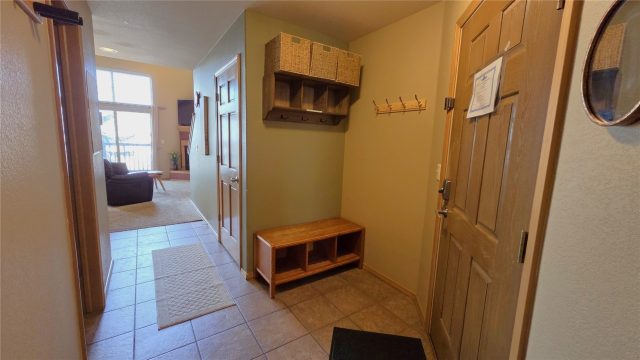 720 Lakepoint Drive B6 photo 14