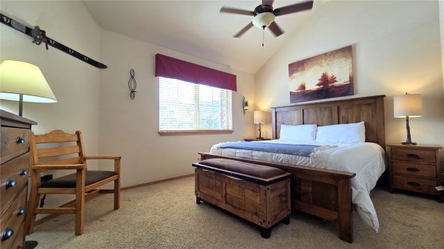 720 Lakepoint Drive B6 photo 15