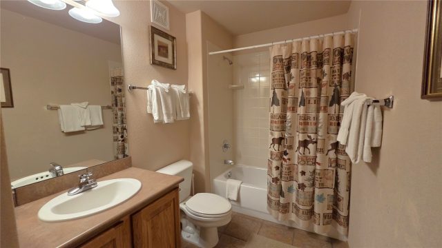 720 Lakepoint Drive B6 photo 20