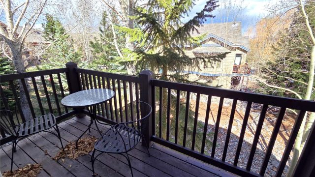 720 Lakepoint Drive B6 photo 6