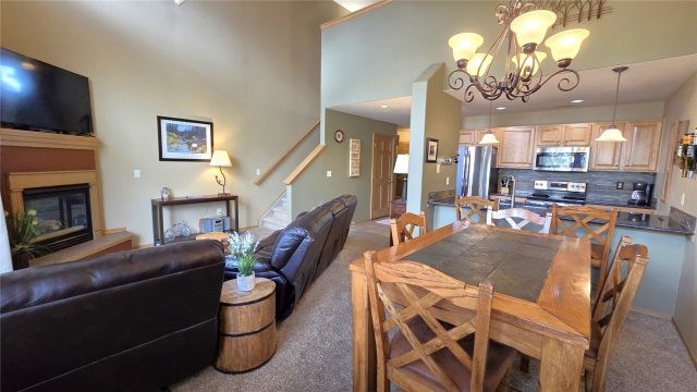 720 Lakepoint Drive B6 photo 8
