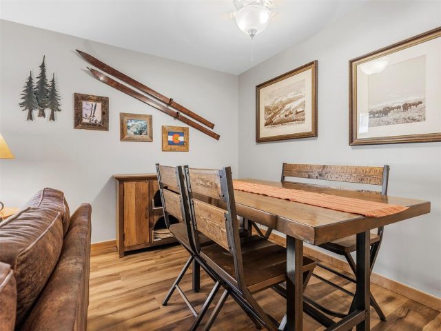 100 Dercum Square 8337 photo 12