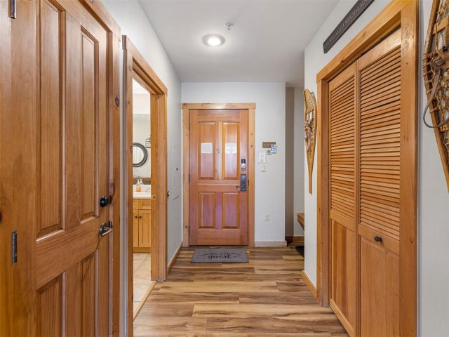 100 Dercum Square 8337 photo 22