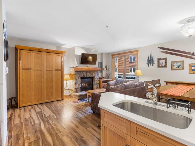 100 Dercum Square 8337 photo 6