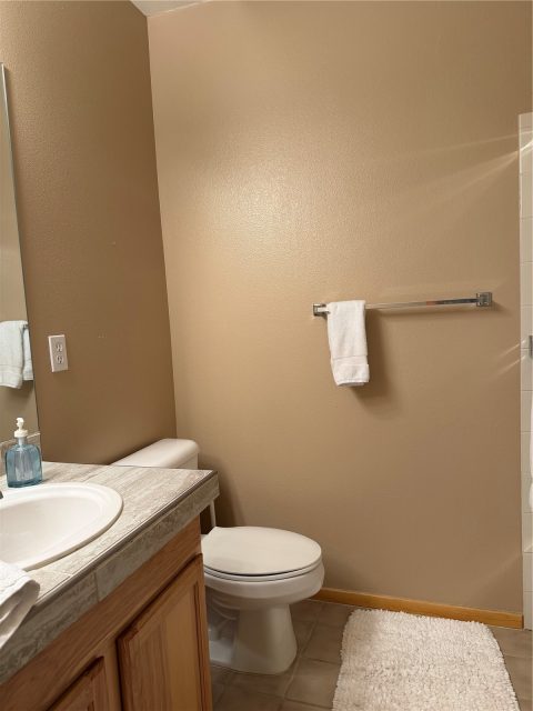 41 Deborah Lane D photo 14