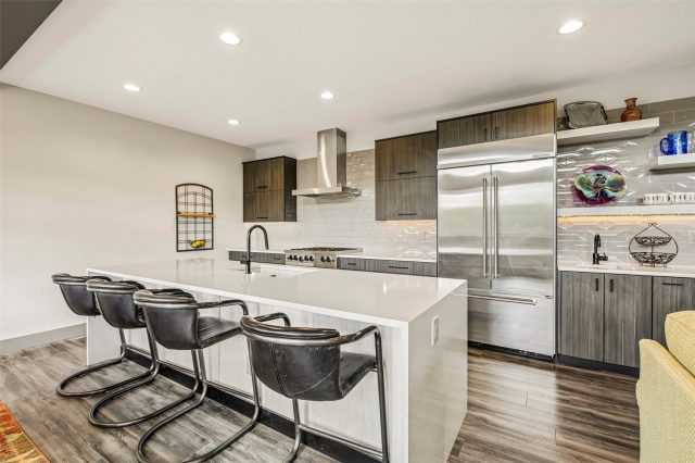 184 Caravelle Drive 20 photo 13