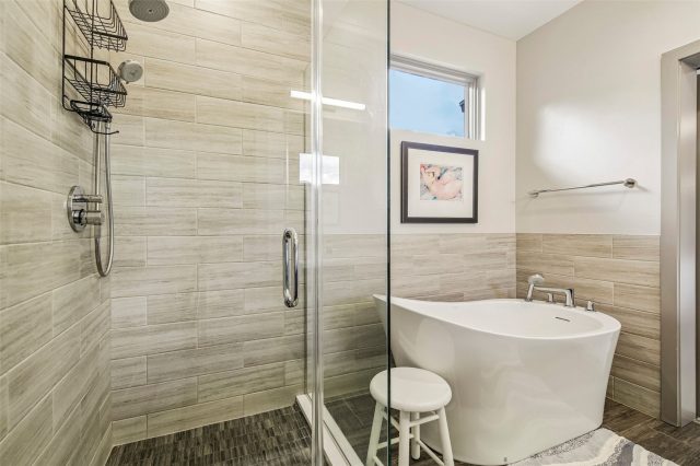 184 Caravelle Drive 20 photo 26
