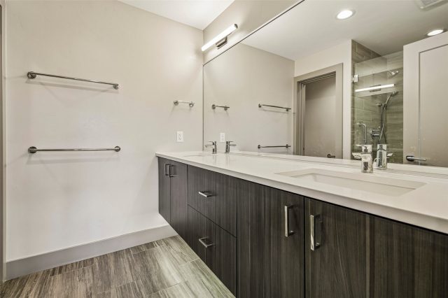 184 Caravelle Drive 20 photo 35