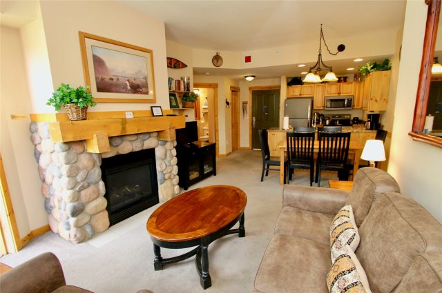 172 Copper Circle 406 photo 9