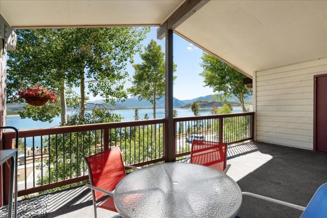 244 Lodgepole Street 33 photo 23