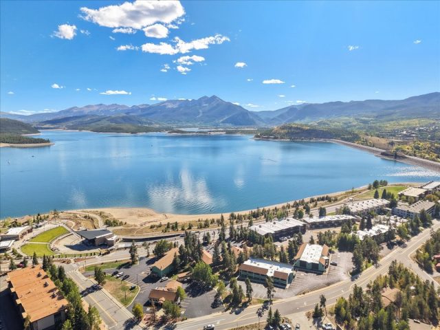 244 Lodgepole Street 33 photo 29