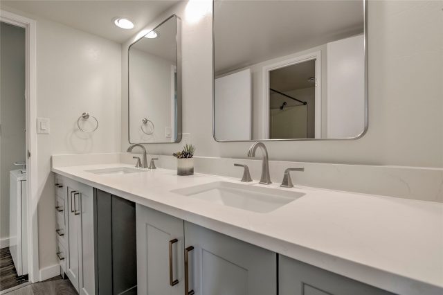 222 Creekside Drive 317 photo 13