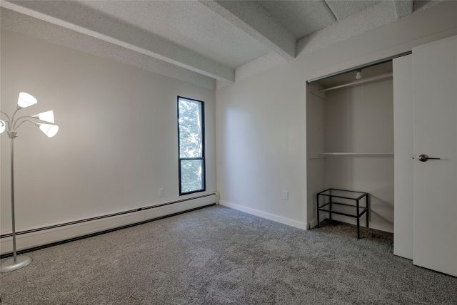 222 Creekside Drive 317 photo 23