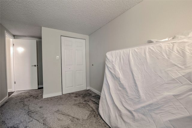 222 Creekside Drive 317 photo 27