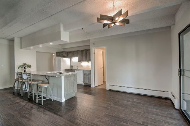 222 Creekside Drive 317 photo 9