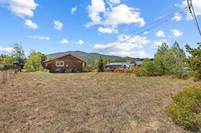 143 Meadow Drive photo 3