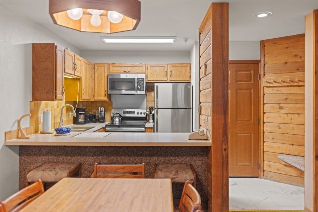 305 S Park Avenue 305 photo 11