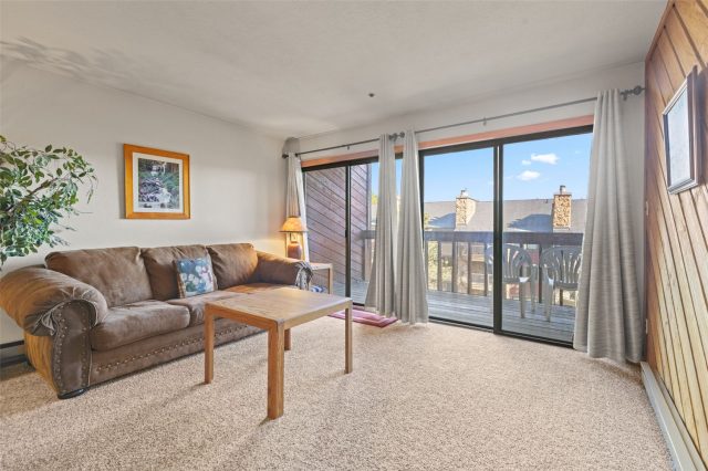 305 S Park Avenue 305 photo 17