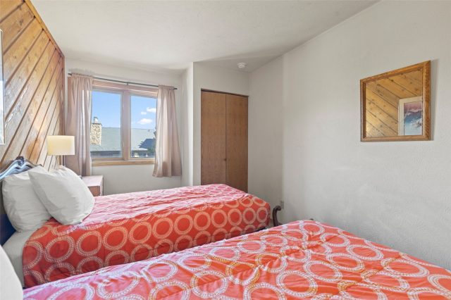 305 S Park Avenue 305 photo 23