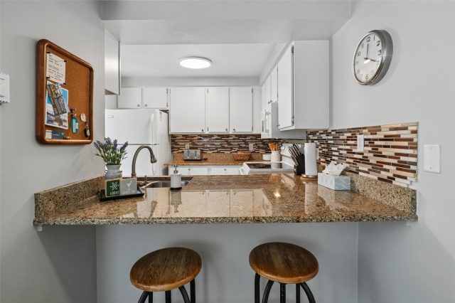 309 Creekside Drive photo 13