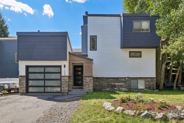 309 Creekside Drive photo 2
