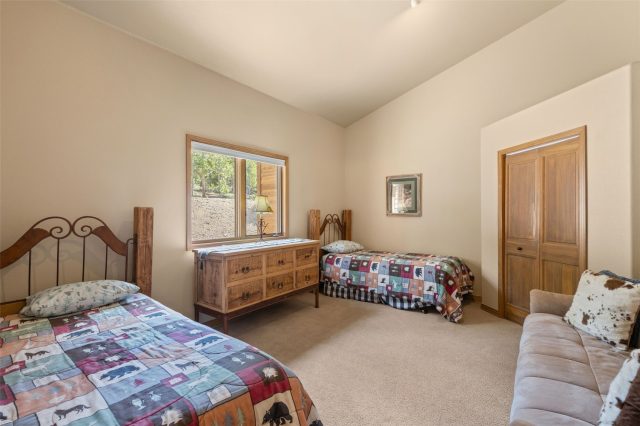 92 Emmett Lode Road B photo 25