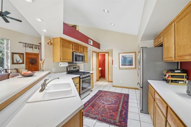 102 Blue Grouse Lane photo 10