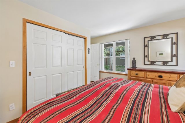 102 Blue Grouse Lane photo 12