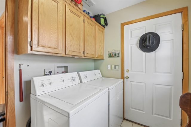 102 Blue Grouse Lane photo 24