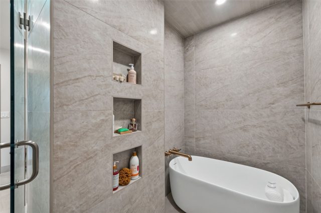 28 Spruce Circle photo 24