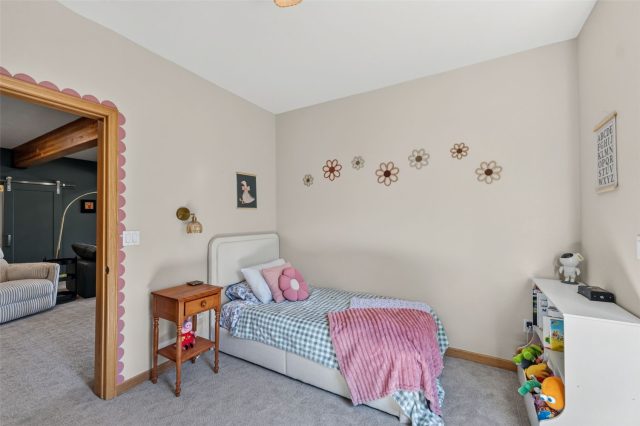 28 Spruce Circle photo 38