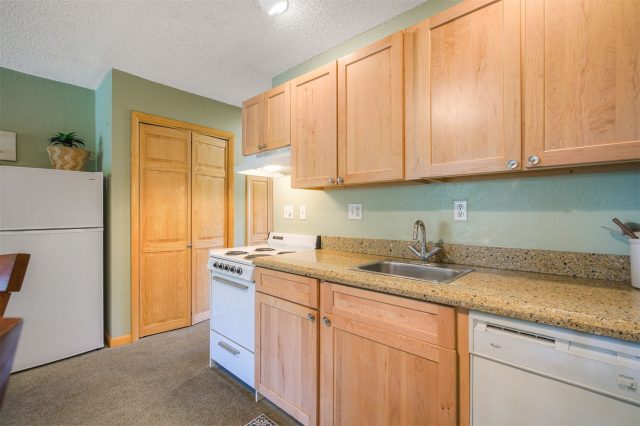 1513 E Keystone Road 21 photo 9