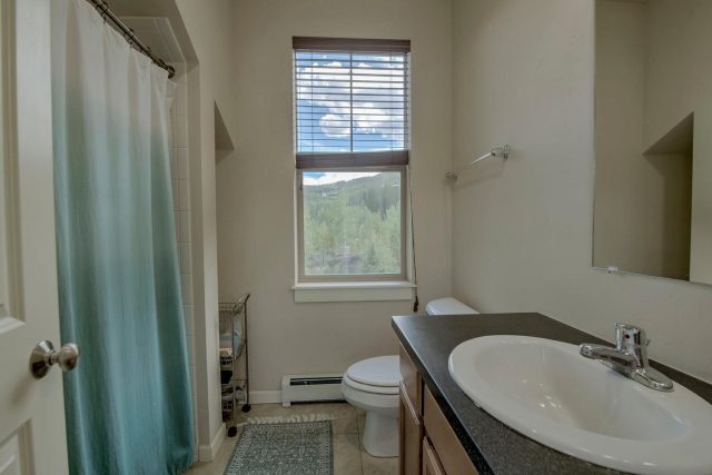 6 S Cabin Green photo 15