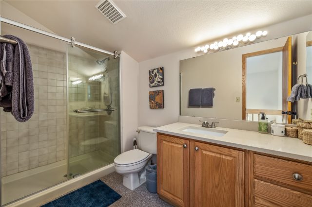 1660 Lakeview Terrace 301f photo 24