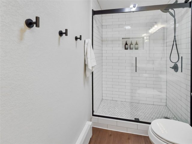 370 E La Bonte Street 101 photo 14