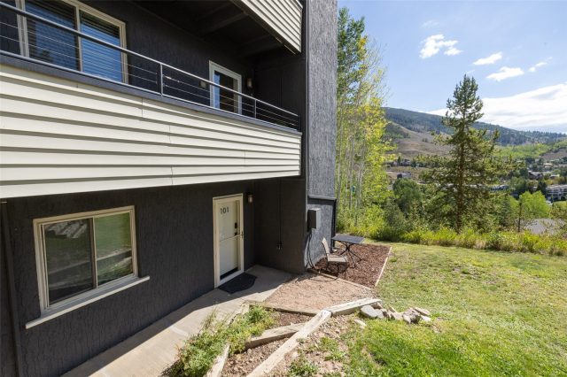 370 E La Bonte Street 101 photo 17