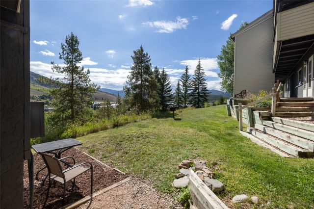 370 E La Bonte Street 101 photo 18