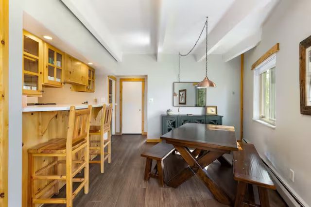 370 E La Bonte Street 101 photo 5