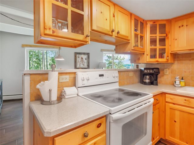 370 E La Bonte Street 101 photo 8