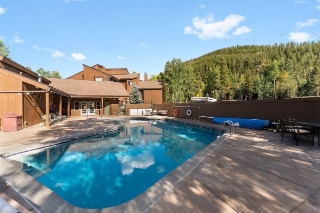 423 Wild Irishman Road 13204 photo 4