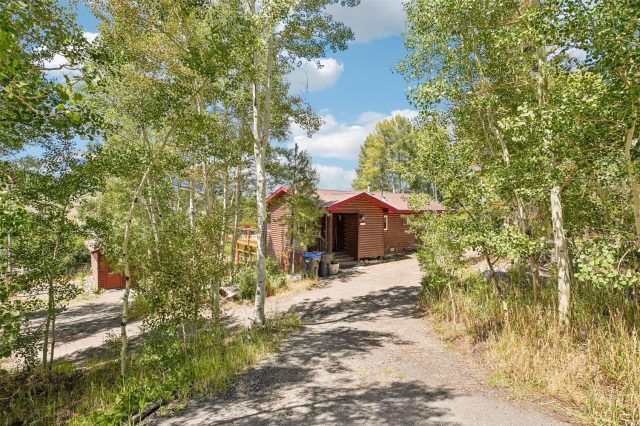 382 Hummingbird Circle photo 43