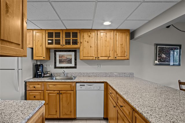 631 Village Road 33390 photo 13